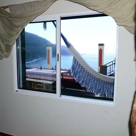 Janela O Atlântico Porto Moniz