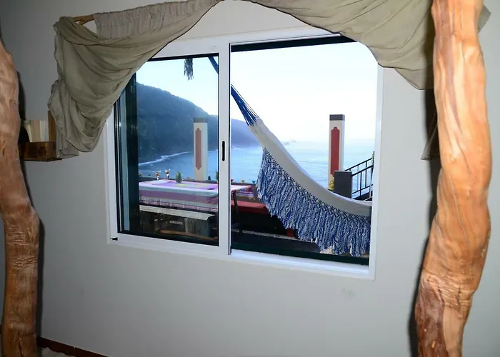 Janela O Atlantico 莫尼兹港